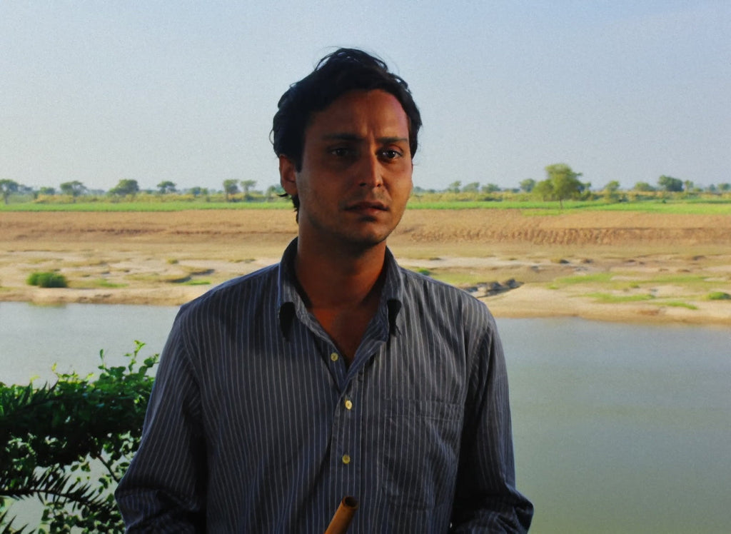 The World of Apu, still from the Color Edition